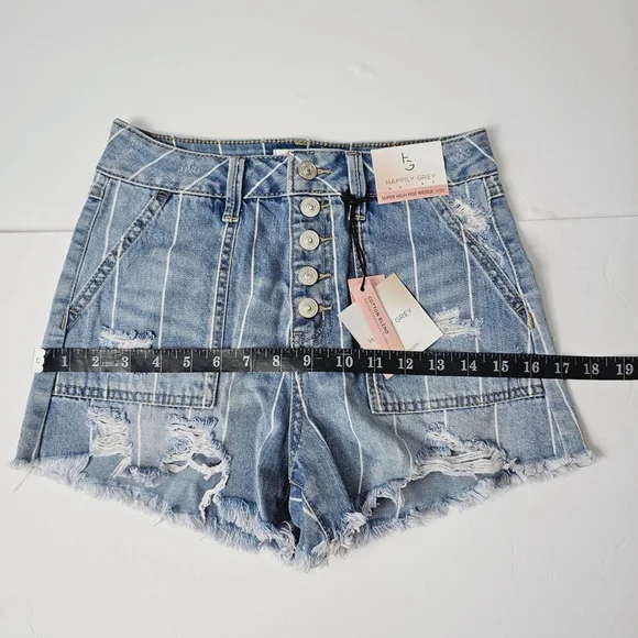 Happily Grey Super High Rise Distressed Striped Denim Shorts Size 1/25 NWT - Picture 11 of 14